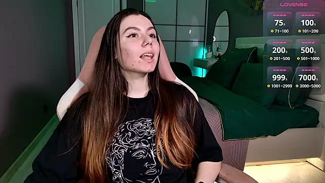 Foxohlove online show from 03-06-25, 03:24