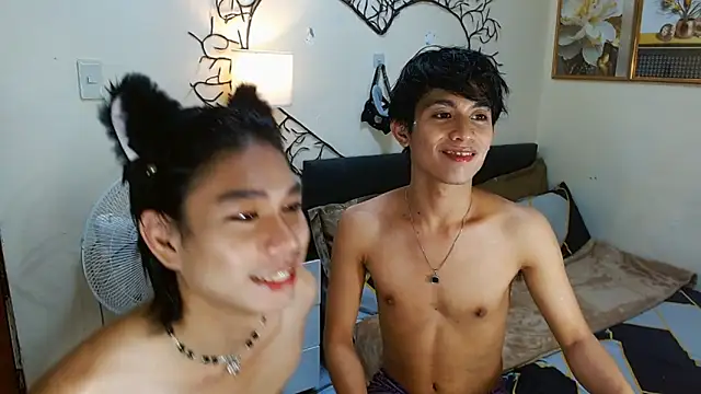 Snapshot of WildestTwink chatting on 01-11-26, 07:21 WildestTwink online show from 01-11-26, 07:21