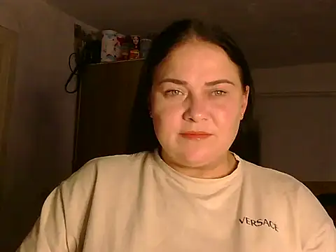 Snapshot of TammyAh chatting on 10-15-25, 06:49 TammyAh online show from 10-15-25, 06:49