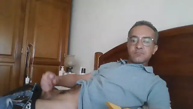 CarlosRocha73 online show from 05-25-26, 10:58