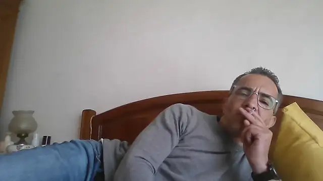 CarlosRocha73 online show from 05-14-26, 11:40