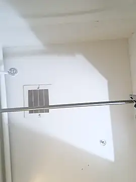 Xochillovemoney2 online show from 04-26-26, 05:10