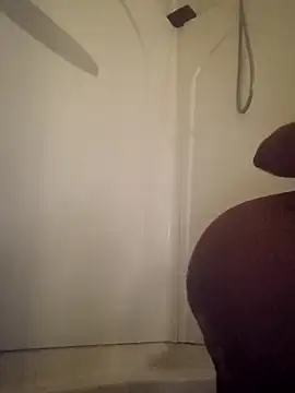 Xochillovemoney2 online show from 04-07-26, 08:16