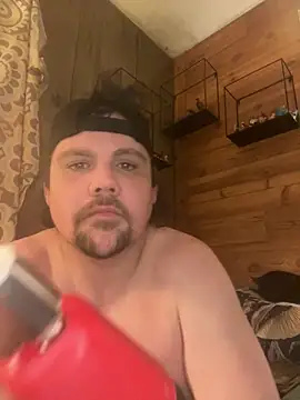 Snapshot of camowamo13 chatting on 02-09-26, 03:26 camowamo13 online show from 02-09-26, 03:26