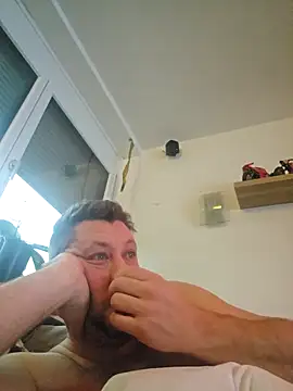 ktmtom247 online show from 12-21-25, 06:59