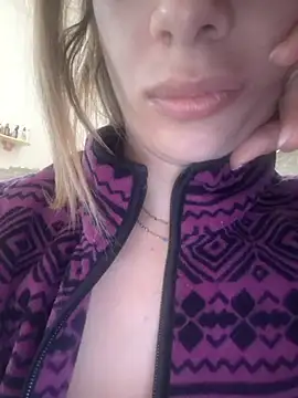 fammefatale1987 online show from 11-16-25, 01:16