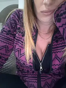 fammefatale1987 online show from 11-24-25, 05:13