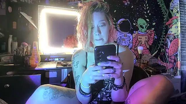 TEXASMARYYYJANE online show from 09-22-25, 04:35