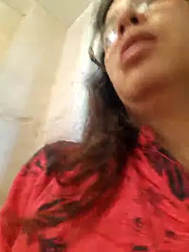 Snapshot of rposhta1991 chatting on 06-26-26, 06:19 rposhta1991 online show from 06-26-26, 06:19