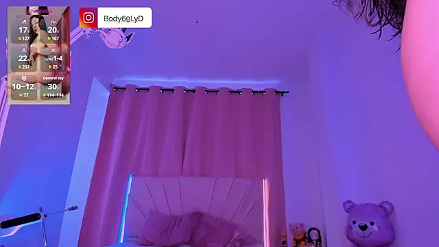 Snapshot of Body69ld chatting on 06-27-26, 10:27 Body69ld online show from 06-27-26, 10:27