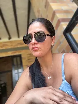 Carolina Novoa online show from 02-11-26, 06:52