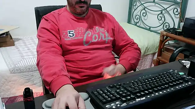 Italian dark desire online show from 12-14-25, 06:02