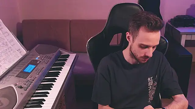 Sweetparker online show from 10-29-25, 05:12