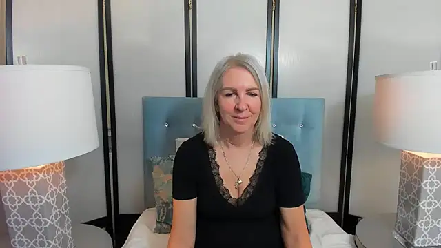 EricaTop online show from 04-19-26, 05:08