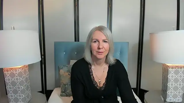 EricaTop online show from 03-31-26, 08:33