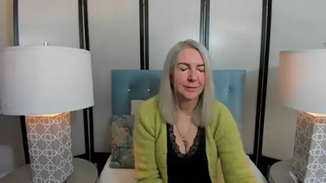 EricaTop online show from 01-11-26, 06:09