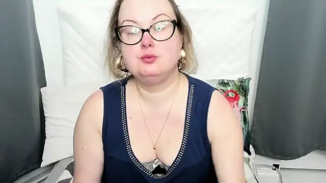 dirtyBonnie online show from 02-27-26, 04:45