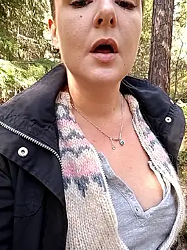 SwedishJennifer online show from 04-28-26, 12:53