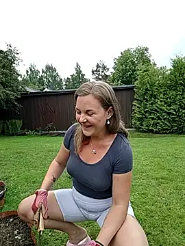 SwedishJennifer online show from 06-04-26, 04:33