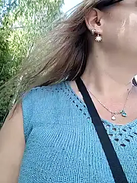 SwedishJennifer online show from 05-28-26, 12:00