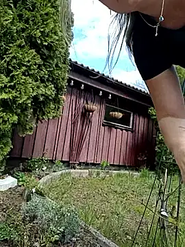 SwedishJennifer online show from 05-20-26, 12:02