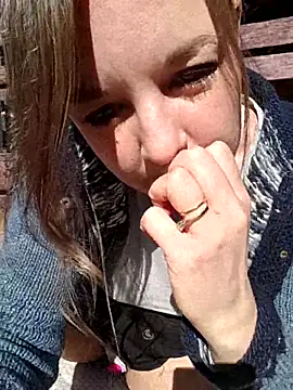 SwedishJennifer online show from 04-10-26, 11:06