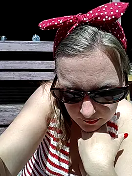SwedishJennifer online show from 05-26-26, 12:14