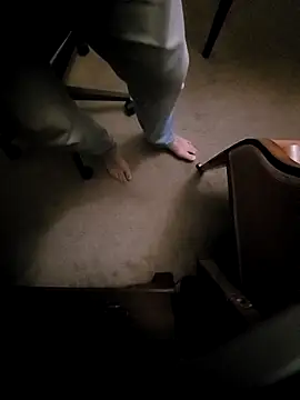 realeasy1 online show from 11-23-25, 06:01