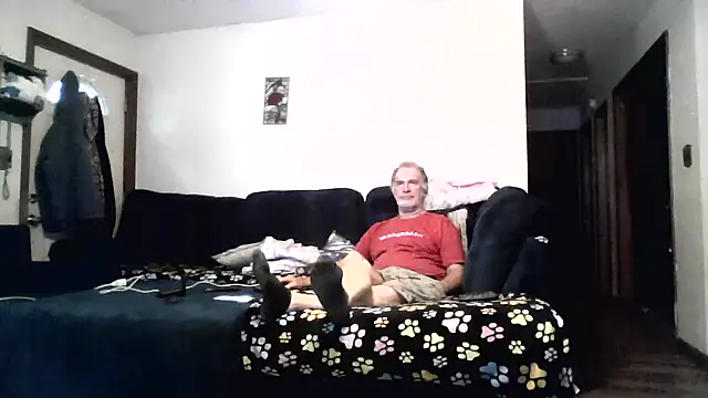 Snapshot of Sweet_Sexy1963 chatting on 10-07-25, 01:56 Sweet Sexy1963 online show from 10-07-25, 01:56