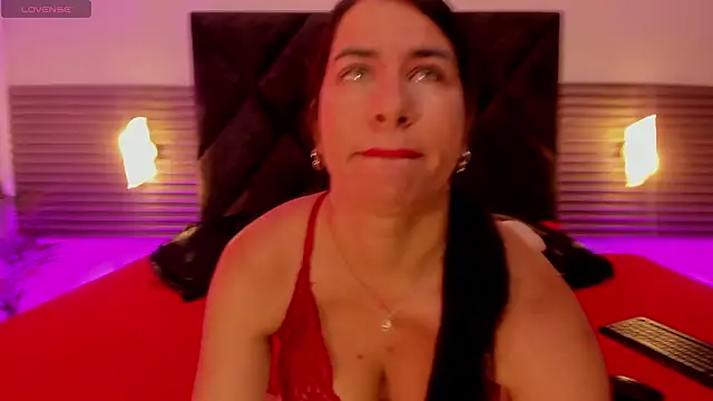 Zafira Alabi online show from 03-18-26, 11:05