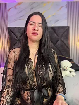 Zafira Alabi online show from 02-05-26, 02:02