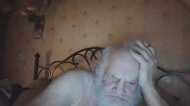 russtee online show from 06-04-26, 04:17