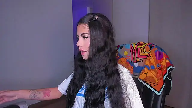 Lisegg  online show from 12-20-25, 01:36