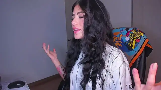 Lisegg  online show from 09-30-25, 10:10