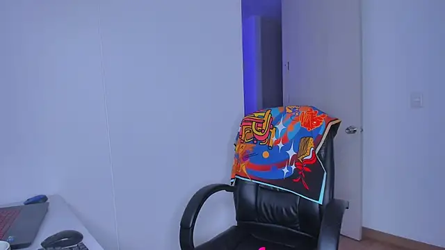 Lisegg  online show from 02-11-26, 10:04