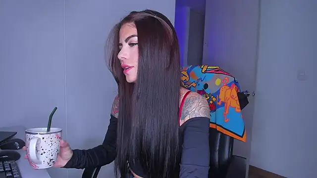 Snapshot of Lisegg_ chatting on 07-17-26, 11:29 Lisegg online show from 07-17-26, 11:29