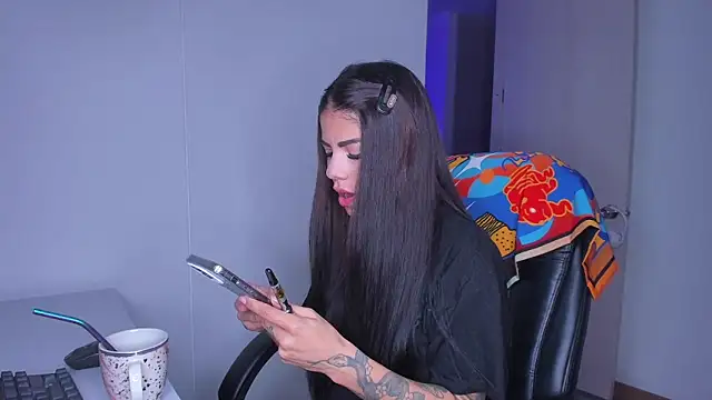 Lisegg  online show from 05-29-26, 10:32