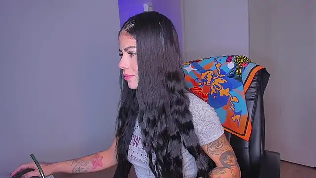 Lisegg  online show from 10-06-25, 01:34