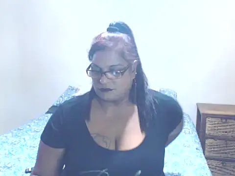 sexylax17 online show from 06-03-26, 04:44