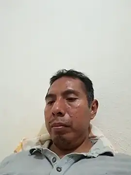 Snapshot of desnudo_Sexoxo chatting on 02-05-25, 03:13 desnudo Sexoxo online show from 02-05-25, 03:13