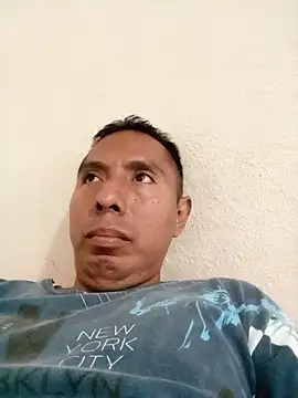 Snapshot of desnudo_Sexoxo chatting on 12-31-24, 08:56 desnudo Sexoxo online show from 12-31-24, 08:56