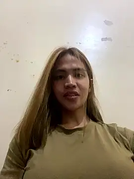 Snapshot of _FoxyFlair chatting on 01-16-26, 04:22 FoxyFlair online show from 01-16-26, 04:22