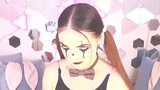 LexiKiss online show from 01-09-26, 11:11