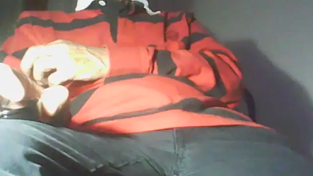 Snapshot of Moro_ra chatting on 09-25-25, 06:25 Moro ra online show from 09-25-25, 06:25