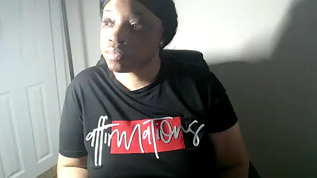 Sexymona1218 online show from 05-28-26, 09:49