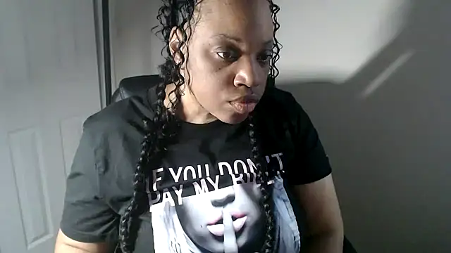 Sexymona1218 online show from 05-04-26, 10:56