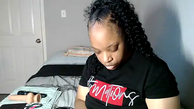 Sexymona1218 online show from 11-25-25, 05:52