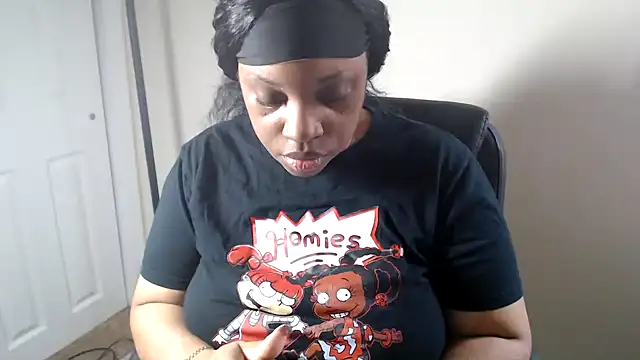 Sexymona1218 online show from 05-27-26, 01:40
