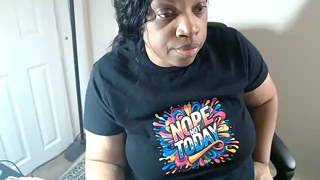 Sexymona1218 online show from 04-22-26, 08:15