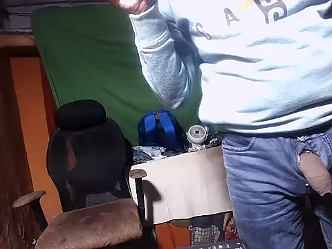 desiboy1101 online show from 01-11-26, 02:57